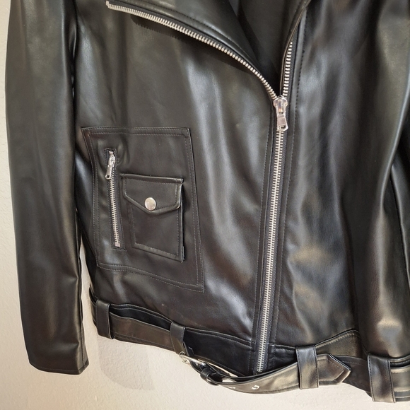 Biker MOTO Grunge Black Bomber Vegan Faux Leather Zip Up Jacket Small - Picture 5 of 9